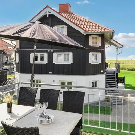 Three-bedroom In Lejlighed Bogense